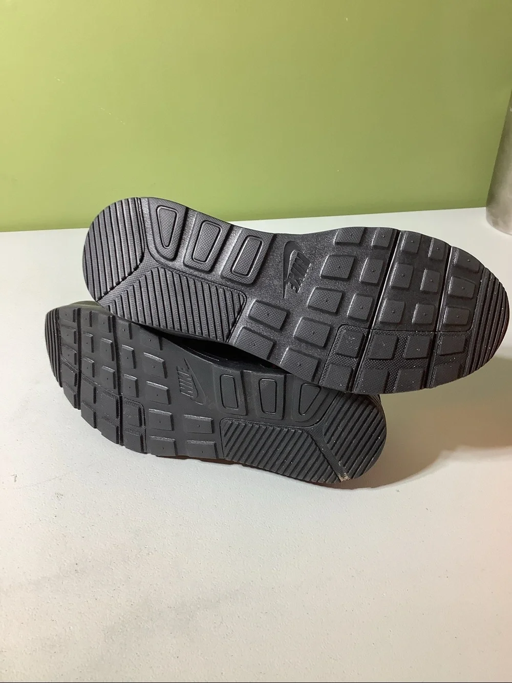 Nike Air Max 90 all black, size 6Y